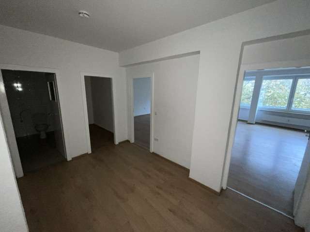 Thumbnail-Wohnung zum Mieten in Essen 919,00 € 95.95 m²