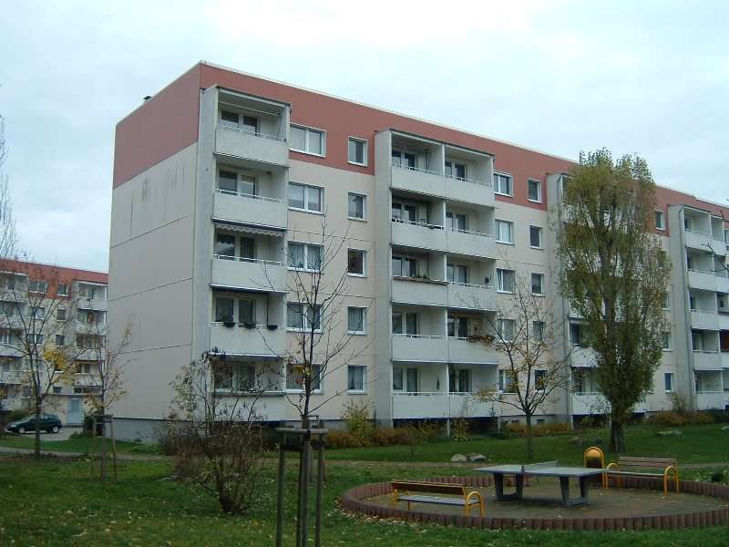 Thumbnail-Wohnung zum Mieten in Finsterwalde 303,77 € 49.36 m²