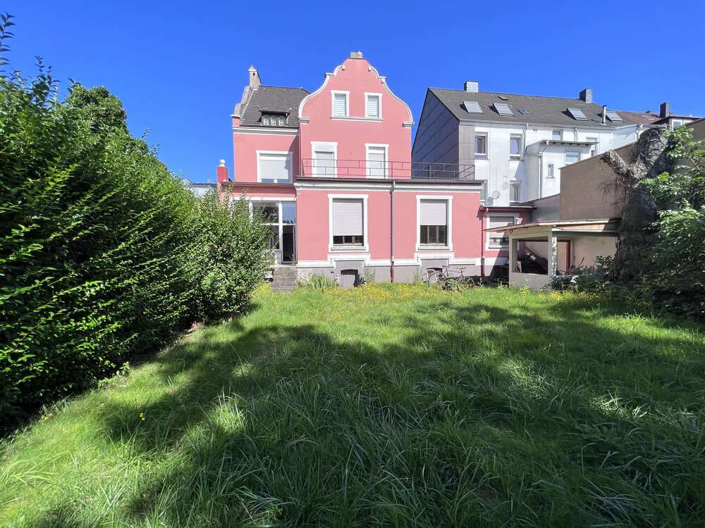 Thumbnail-Haus zum Mieten in Bochum 2.320,00 € 290 m²