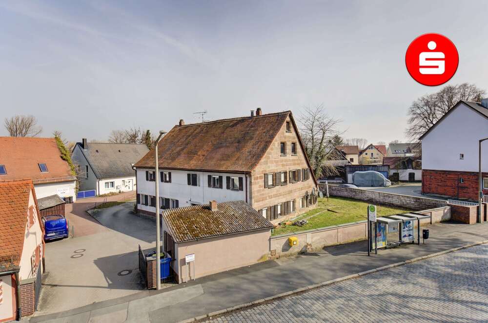 Thumbnail-Haus zum Kaufen in Nürnberg 395.000,00 € 298 m²