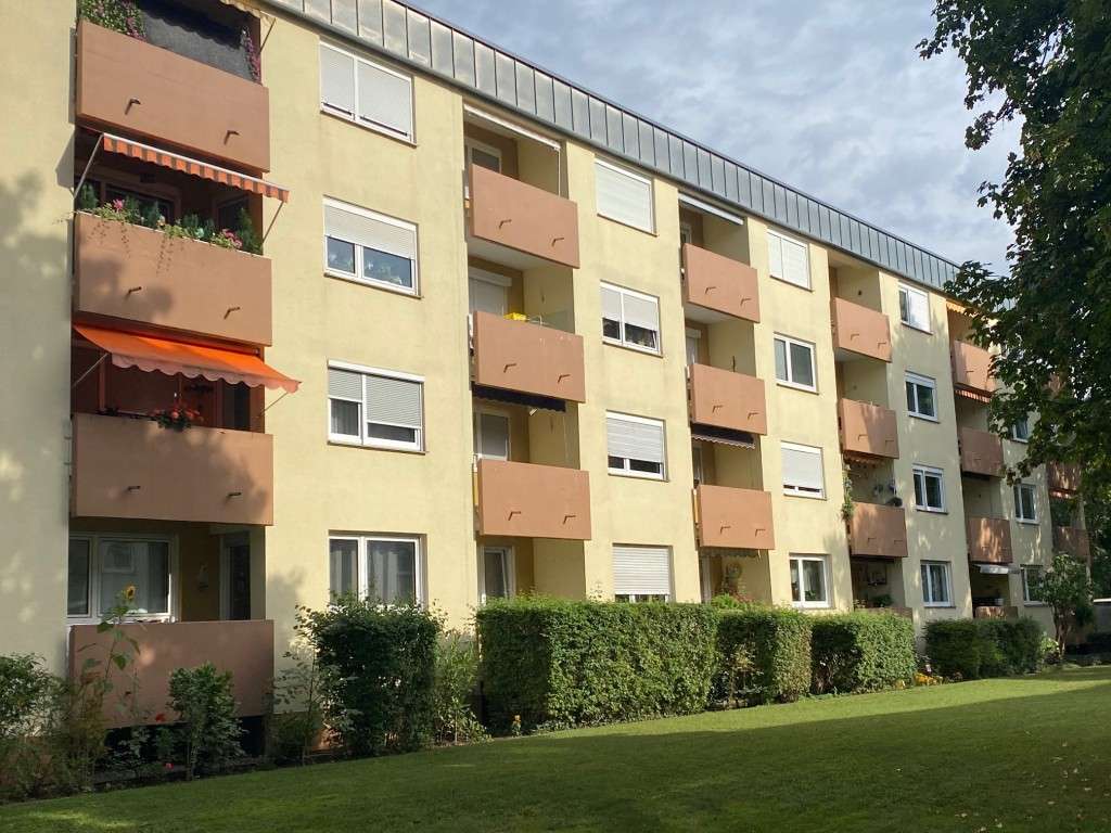 Thumbnail-Wohnung zum Kaufen in Nürnberg 299.000,00 € 90 m²