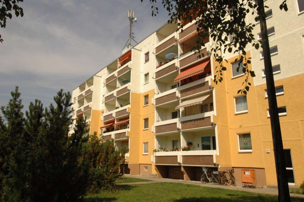 Thumbnail-Wohnung zum Mieten in Böhlen 446,40 € 62 m²