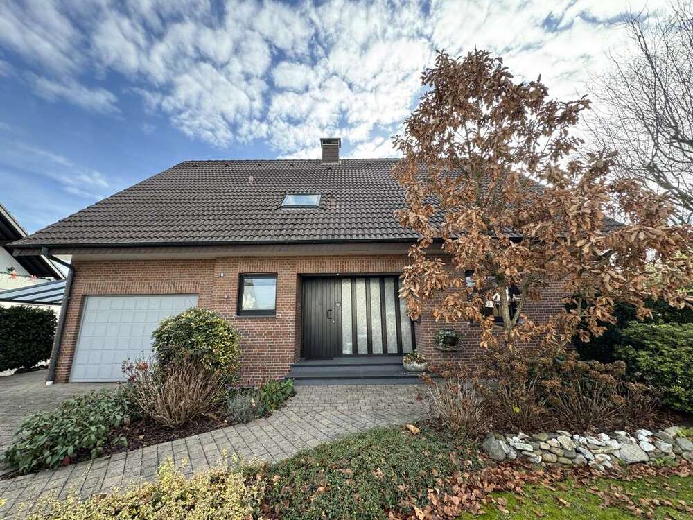Thumbnail-Haus zum Kaufen in Hückelhoven Ratheim 499.000,00 € 141.37 m²
