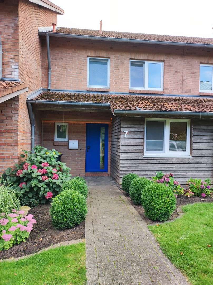 Thumbnail-Haus zum Mieten in Albersdorf 1.200,00 € 130 m²