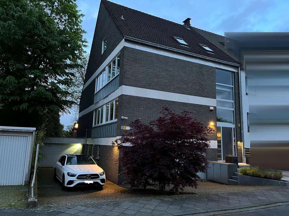Thumbnail-Wohnung zum Kaufen in Düsseldorf 320.000,00 € 64 m²