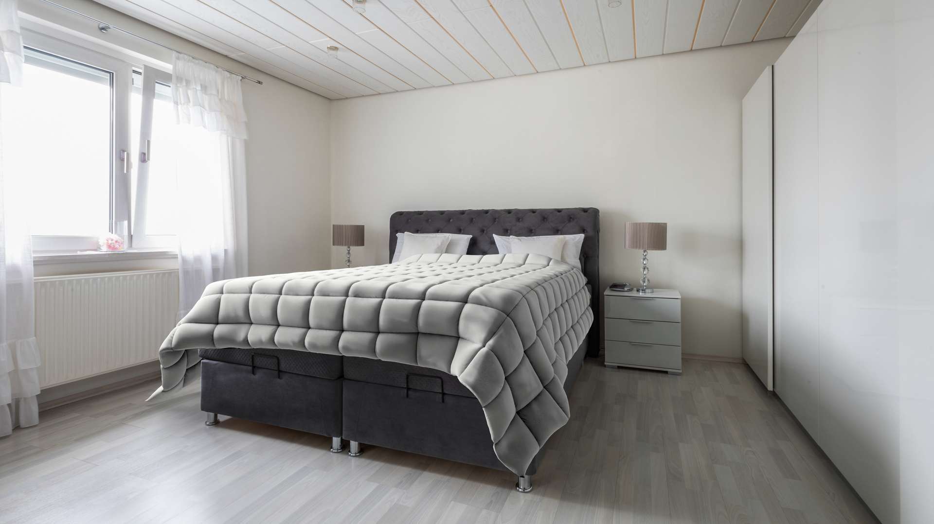 Thumbnail-Wohnung zum Kaufen in Stuttgart 350.000,00 € 66.58 m²