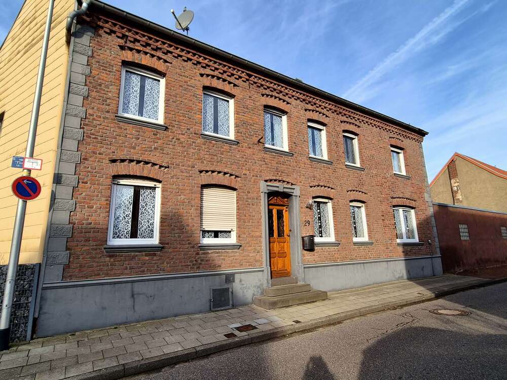 Thumbnail-Haus zum Kaufen in Heinsberg 369.000,00 € 176 m²