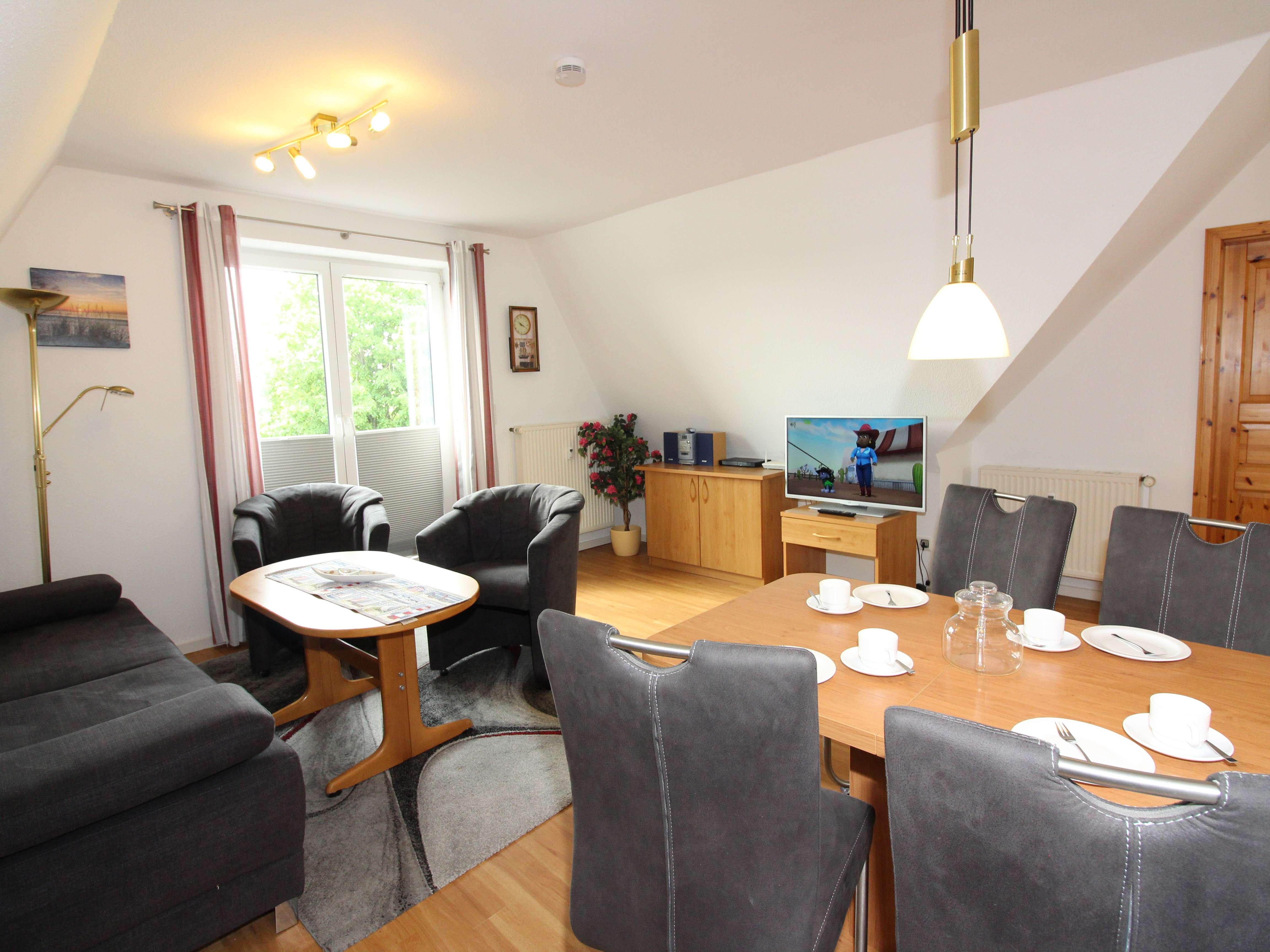 Thumbnail-Wohnung zum Kaufen in Butjadingen-Burhave 175.000,00 € 52 m²