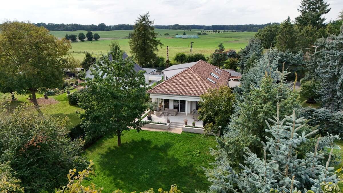 Thumbnail-Haus zum Kaufen in Moritzburg 1.495.000,00 € 252 m²