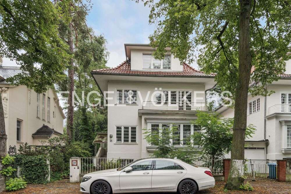 Thumbnail-Haus zum Kaufen in Berlin 2.650.000,00 € 245 m²