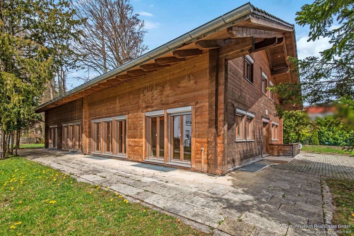 Thumbnail-Haus zum Kaufen in Icking 3.750.000,00 € 400 m²