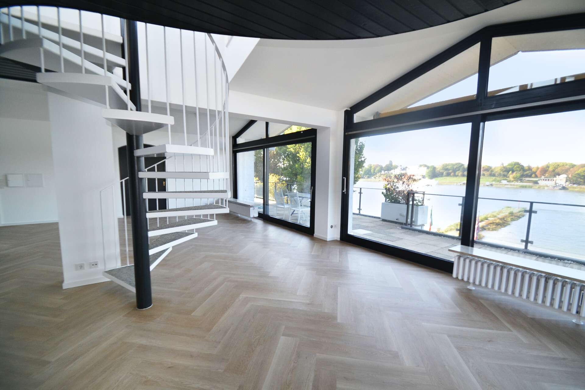 Thumbnail-Wohnung zum Mieten in Königswinter 2.100,00 € 121 m²