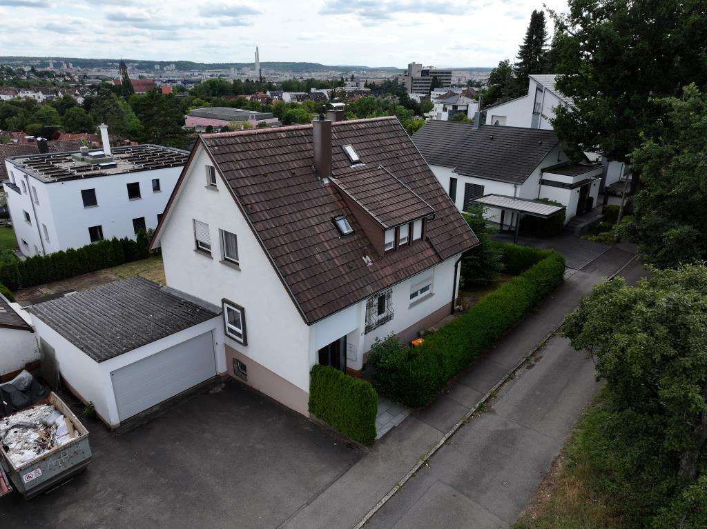 Thumbnail-Haus zum Kaufen in Sindelfingen 689.000,00 € 135.7 m²