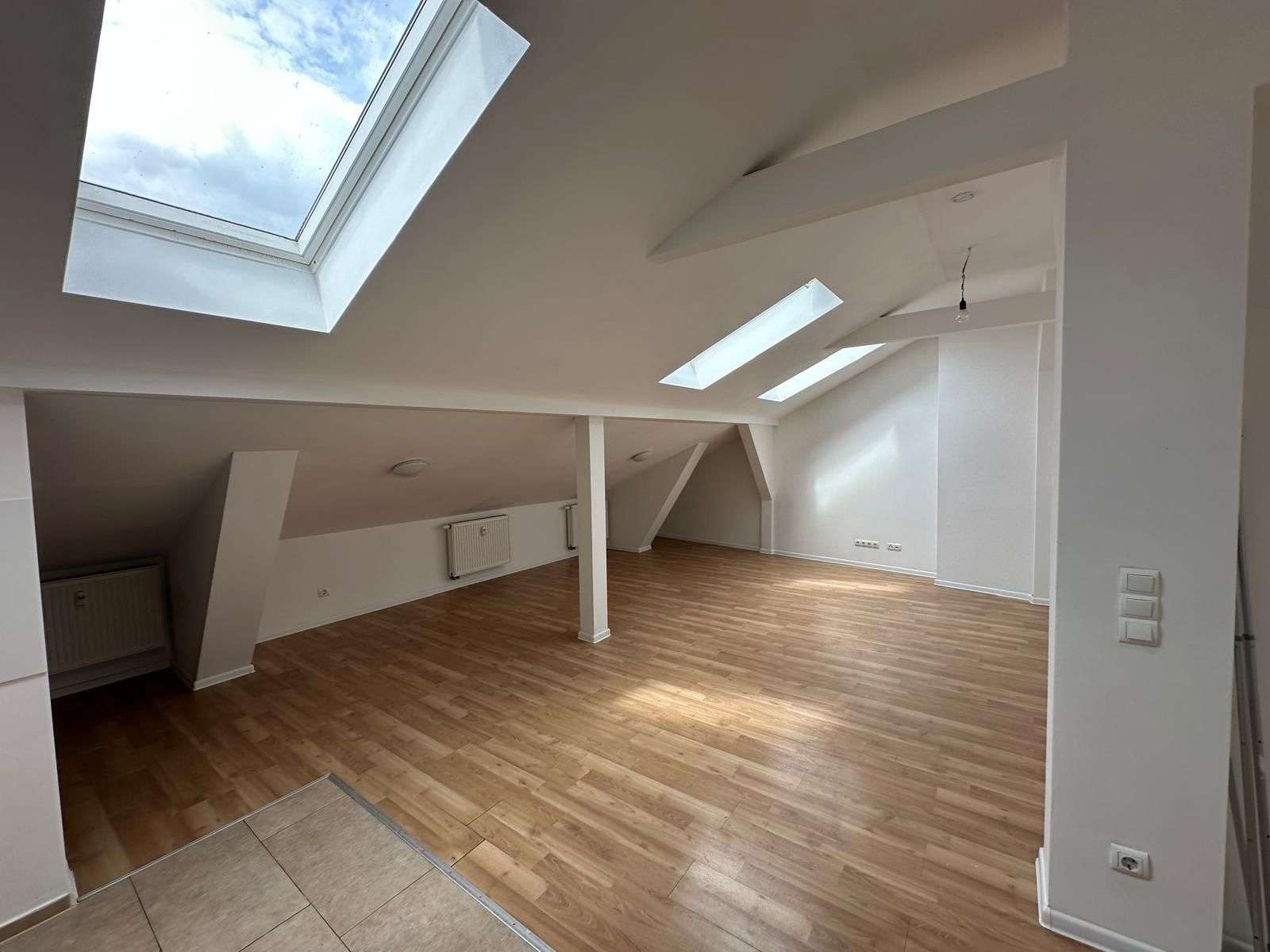 Thumbnail-Wohnung zum Mieten in Berlin 1.500,00 € 98.12 m²