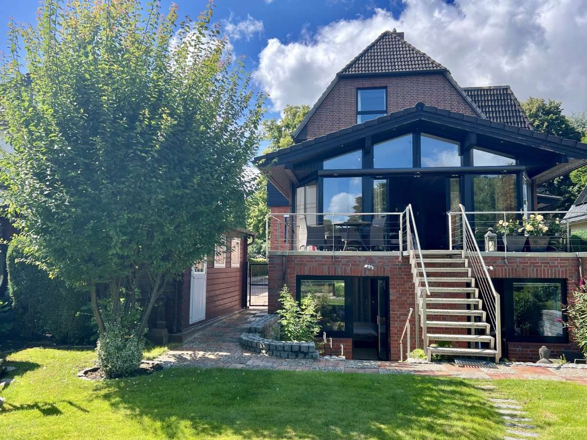 Thumbnail-Haus zum Kaufen in Hamburg 1.850.000,00 € 334 m²