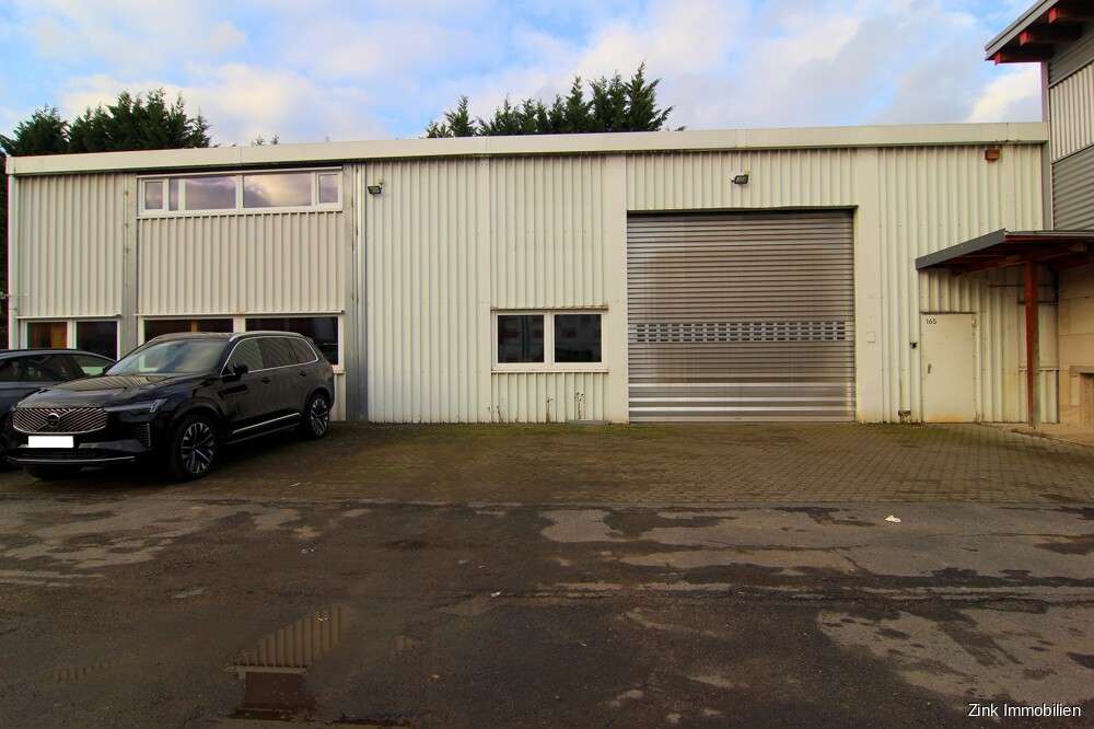 Thumbnail-Halle in Köln Sürth 1.700,00 € 297 m²