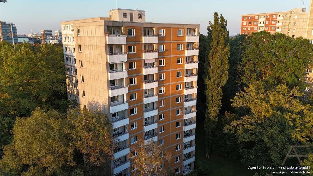 Thumbnail-Wohnung zum Kaufen in München 639.000,00 € 58.89 m²