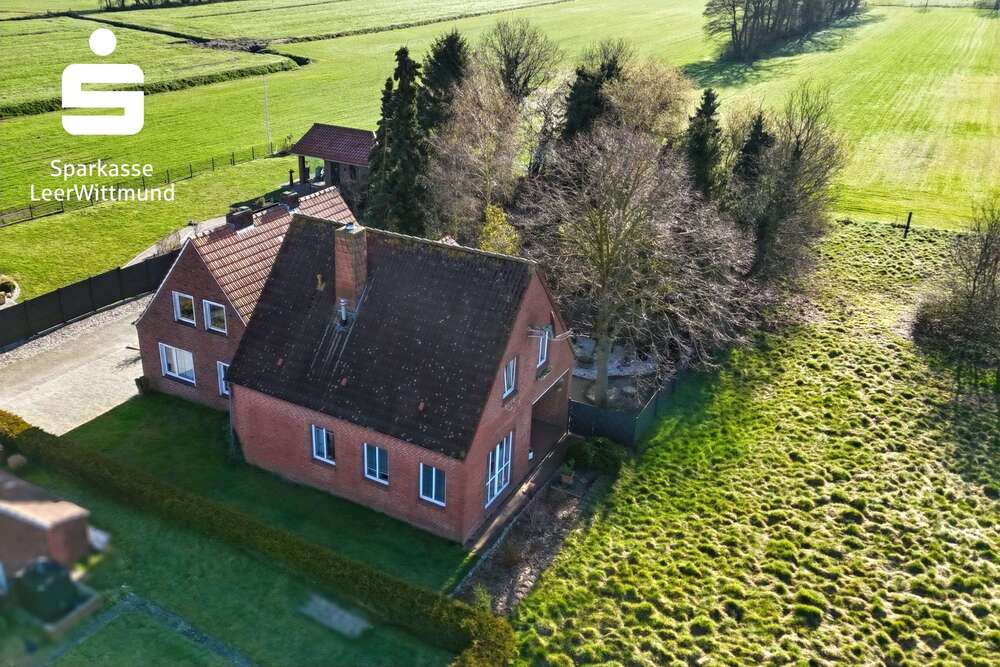 Thumbnail-Haus zum Kaufen in Weener 259.000,00 € 200 m²