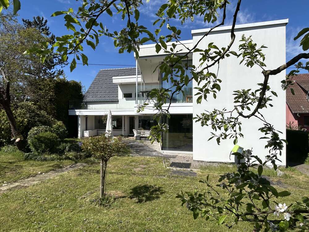 Thumbnail-Haus zum Kaufen in Straubenhard-Ottenhausen 950.000,00 € 270 m²