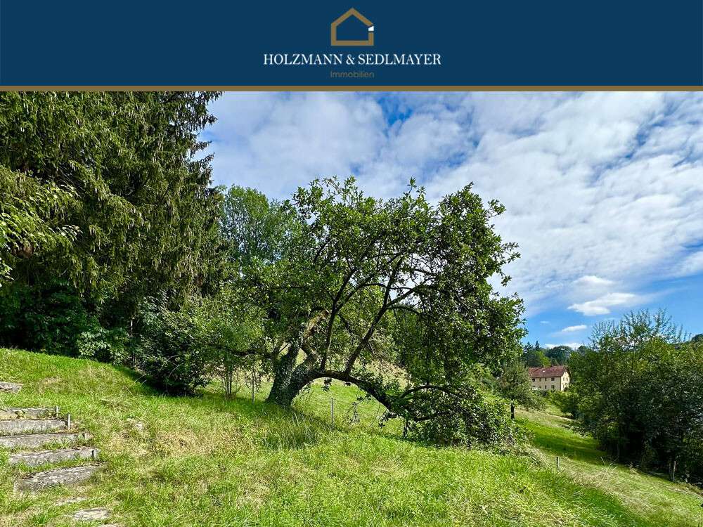 Thumbnail-Grundstück zu verkaufen in Landshut 629.000,00 € 1470 m²