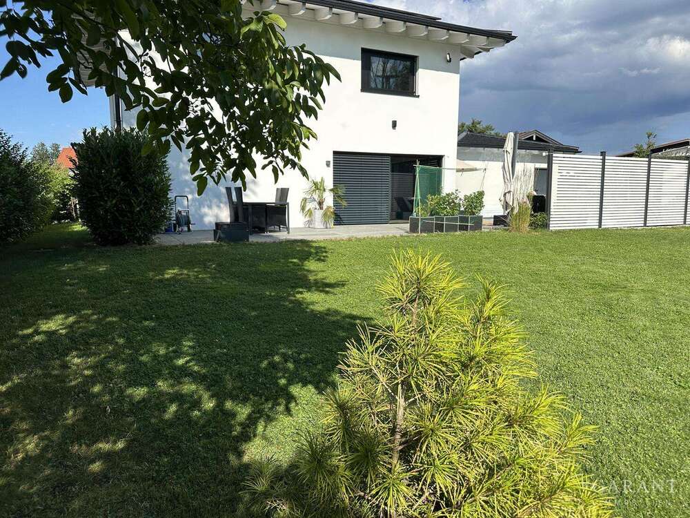 Thumbnail-Haus zum Kaufen in Bernau am Chiemsee 1.550.000,00 € 137 m²