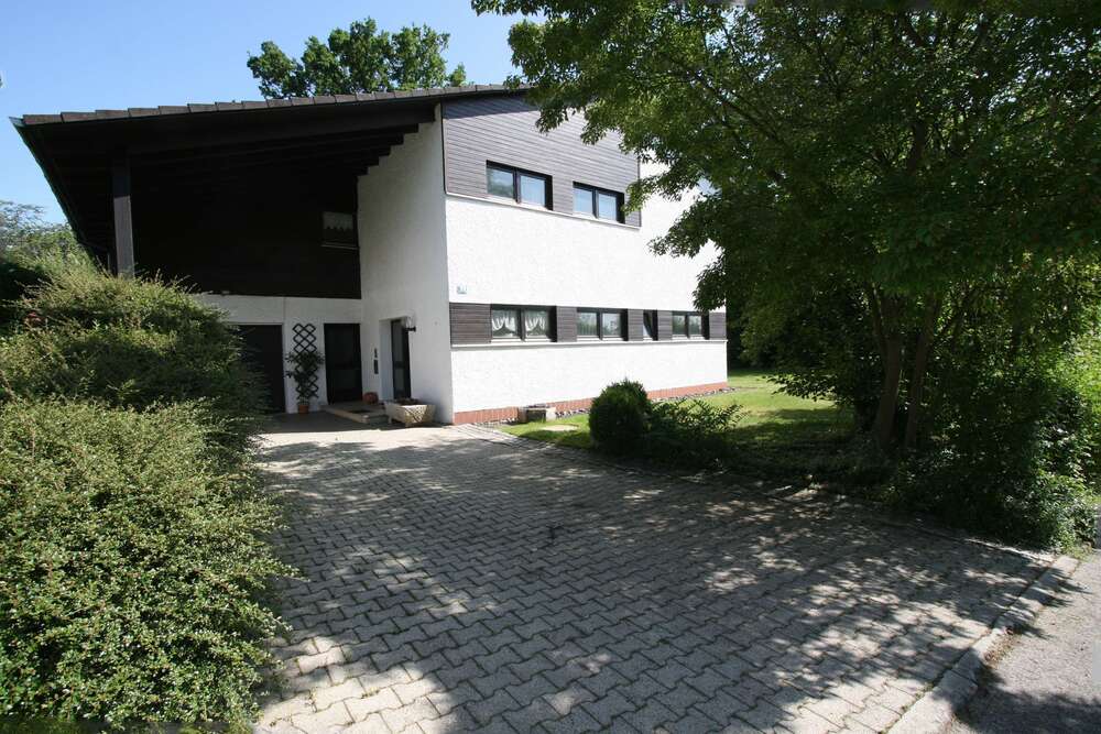 Thumbnail-Haus zum Kaufen in Mainburg 610.000,00 € 222 m²