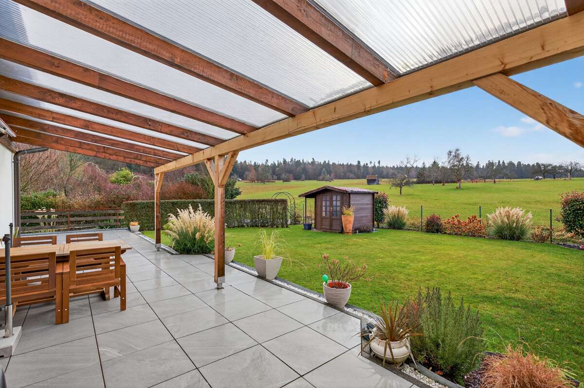 Thumbnail-Haus zum Kaufen in Neuenbürg Dennach 575.000,00 € 213 m²