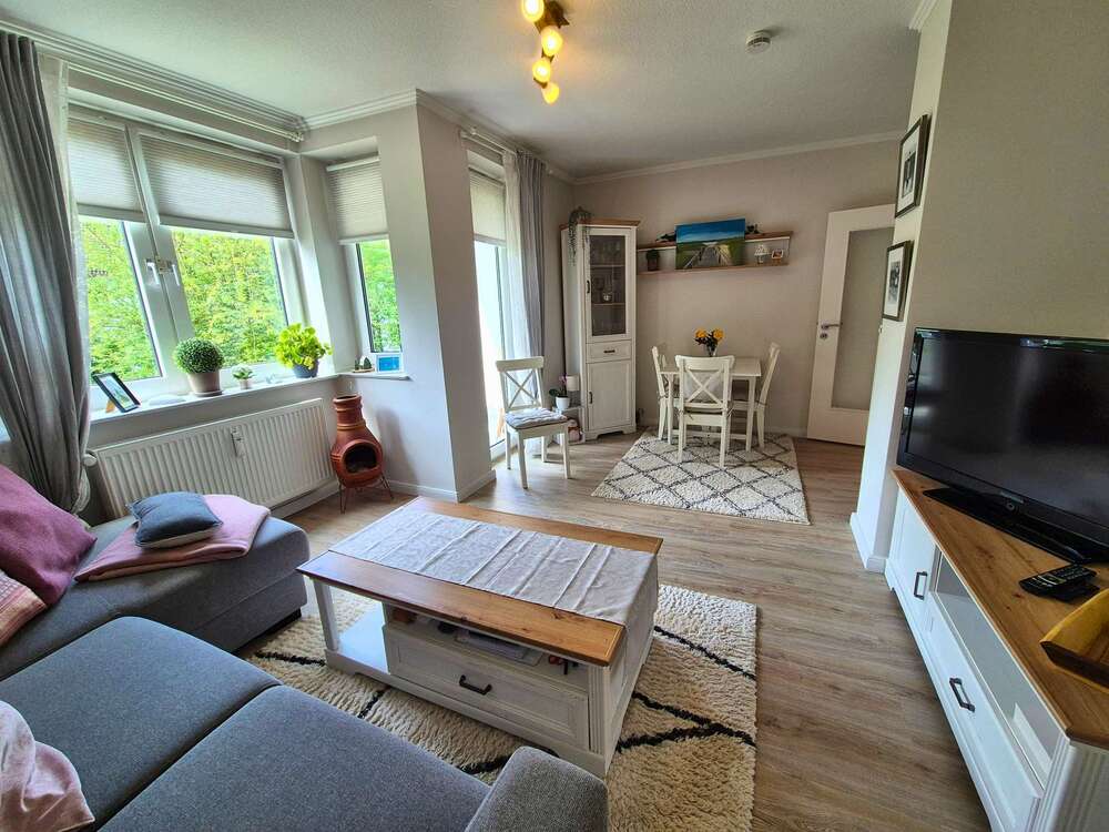 Thumbnail-Wohnung zum Kaufen in Wedel 220.000,00 € 60.3 m²