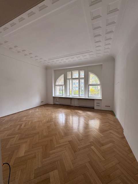 Thumbnail-Büro in Leipzig 2.321,00 € 211 m²