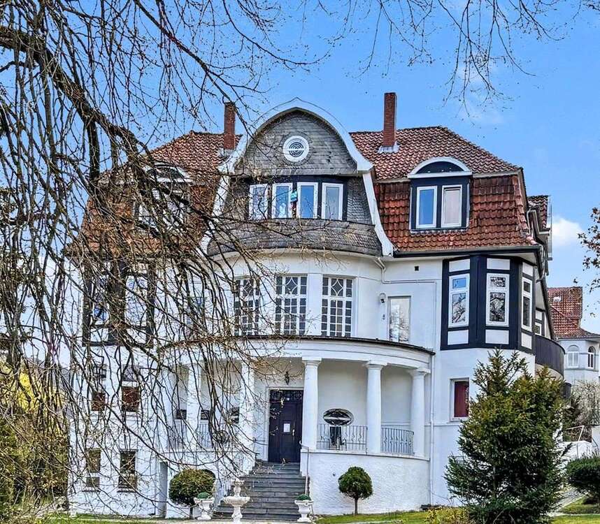 Thumbnail-Haus zum Kaufen in Goslar 1.150.000,00 € 1000 m²