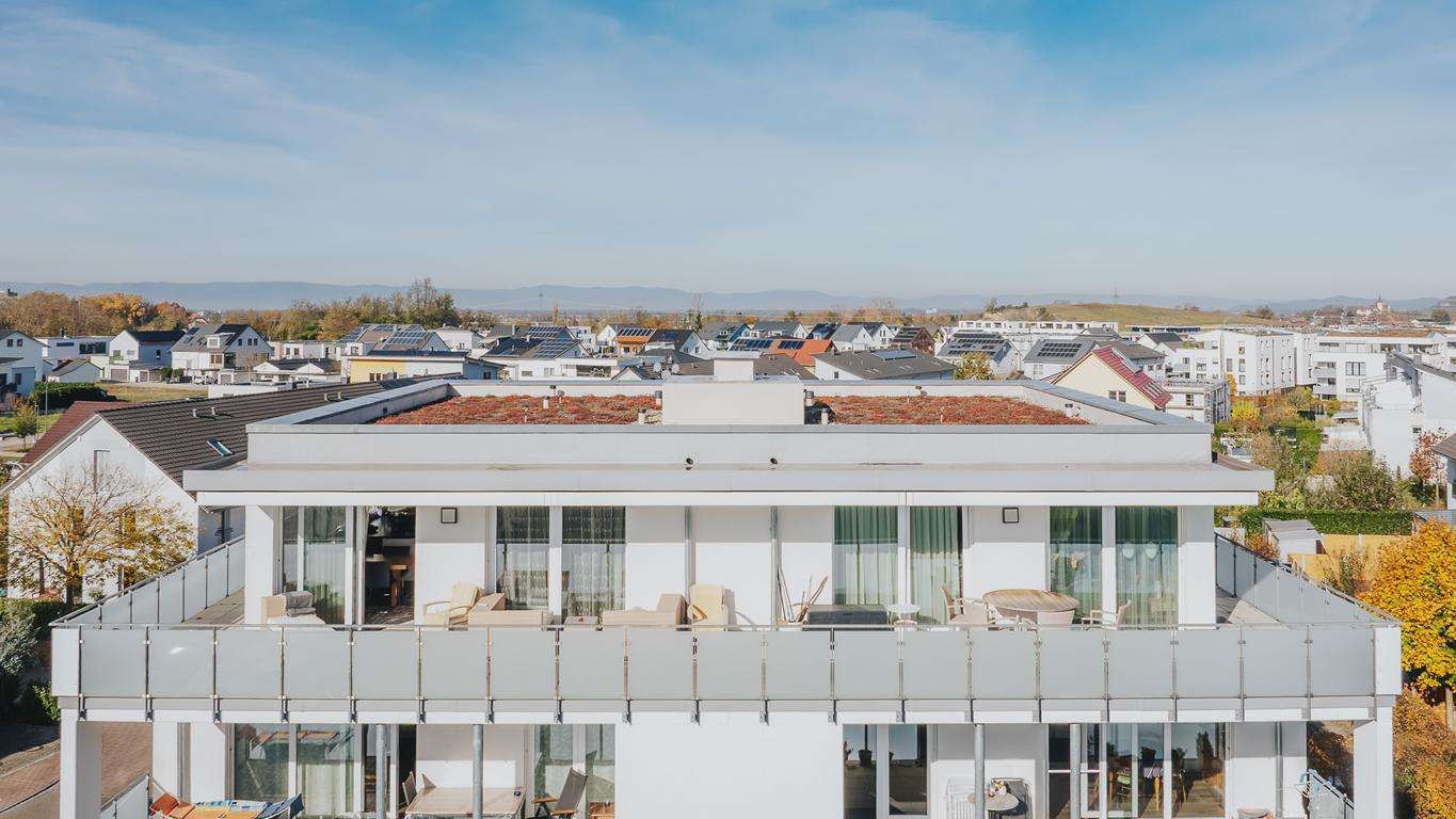 Thumbnail-Wohnung zum Kaufen in Bad Krozingen 1.190.000,00 € 163.45 m²