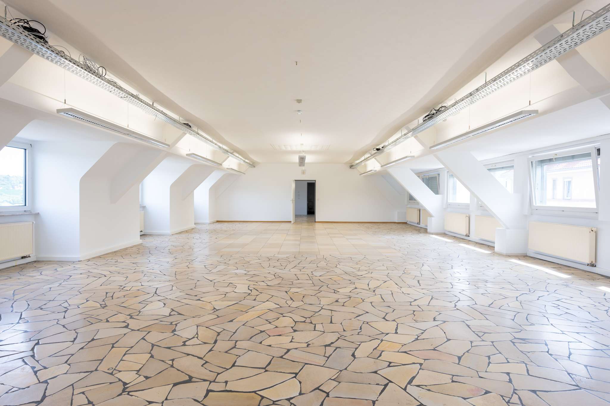 Thumbnail-Büro in Würzburg 1.995,00 € 266.29 m²