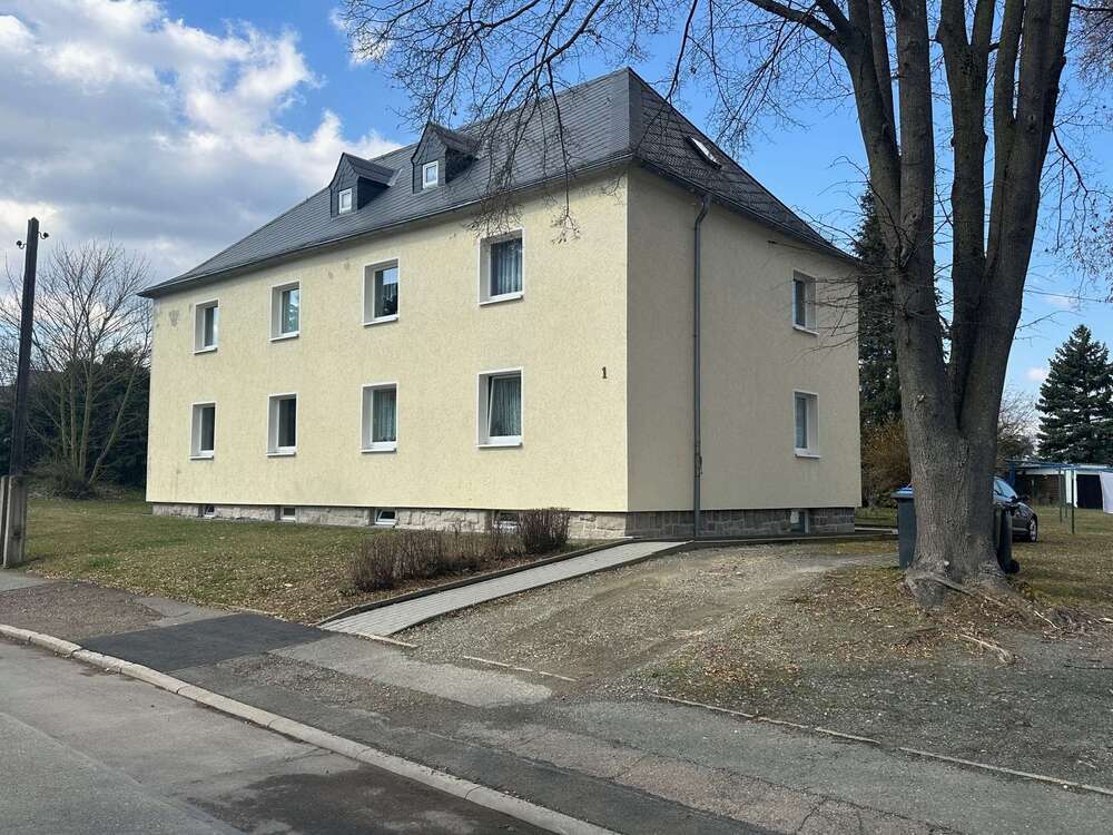 Thumbnail-Wohnung zum Mieten in Netzschkau 266,00 € 53.19 m²