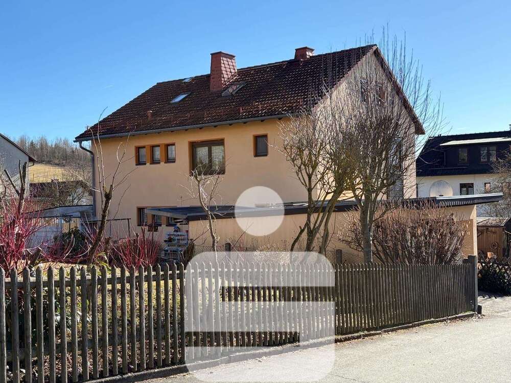 Thumbnail-Haus zum Kaufen in Döhlau 260.000,00 € 173.04 m²