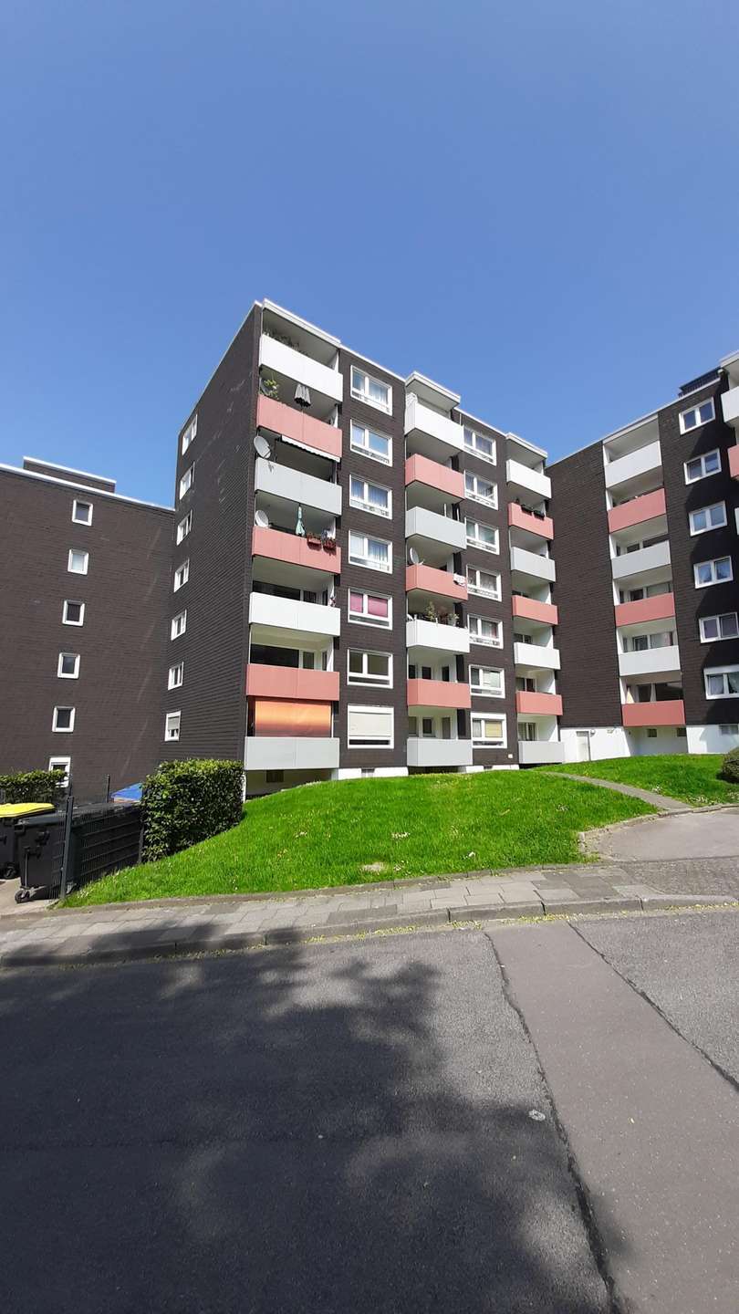 Thumbnail-Wohnung zum Mieten in Remscheid 402,11 € 79 m²