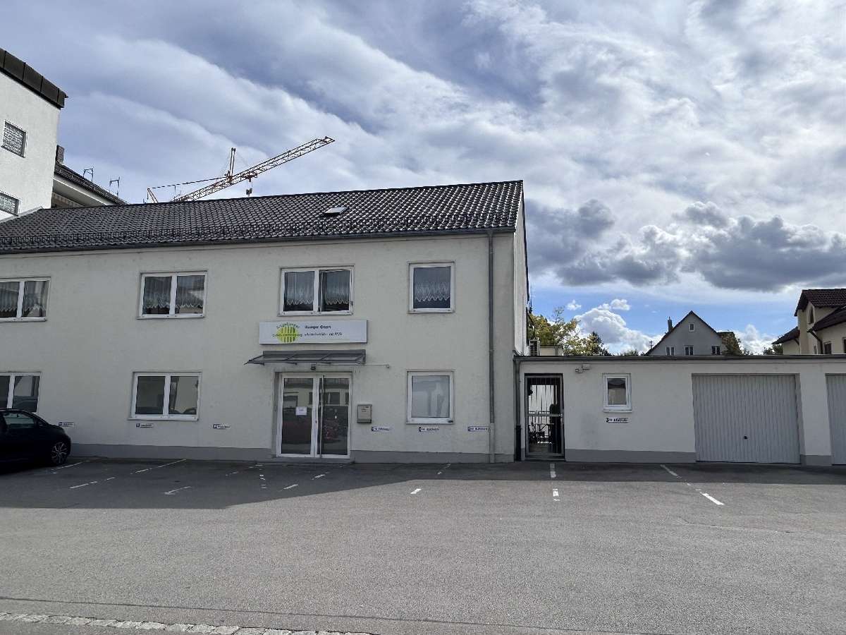 Thumbnail-Büro in Gersthofen 1.750,00 € 160 m²