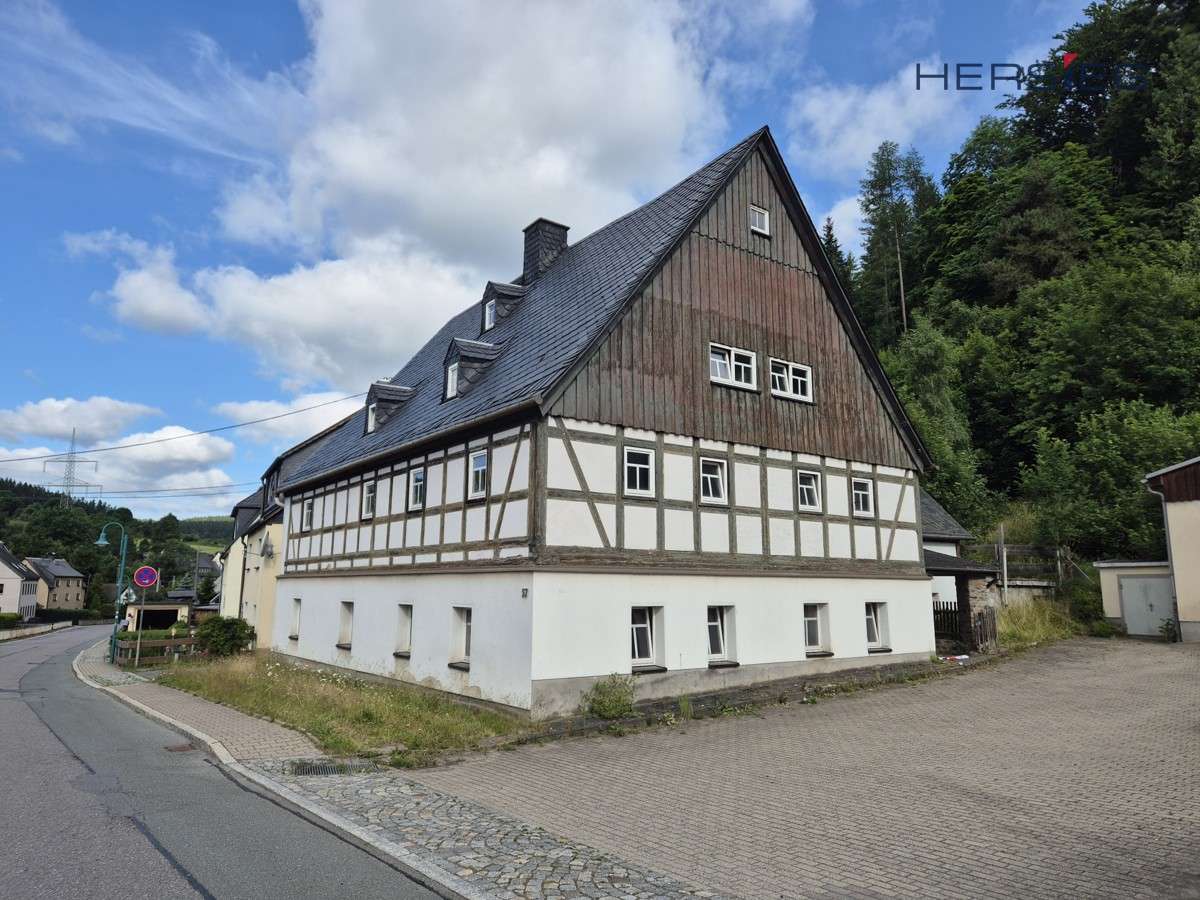 Thumbnail-Haus zum Kaufen in Jöhstadt Steinbach 39.000,00 € 310 m²