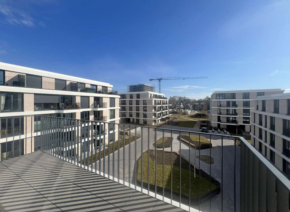 Thumbnail-Wohnung zum Kaufen in Pinneberg 650.000,00 € 102.23 m²