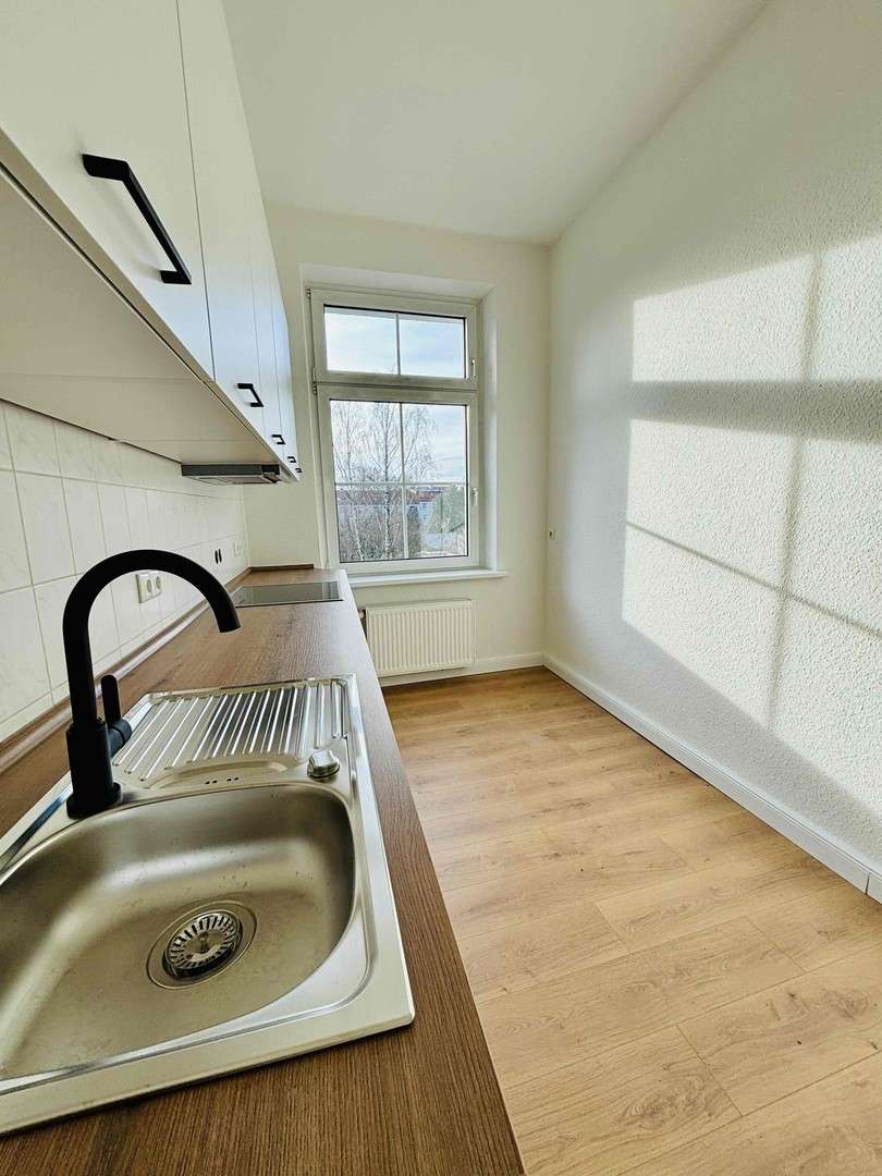 Thumbnail-Wohnung zum Mieten in Schwerin 1.074,00 € 88.34 m²