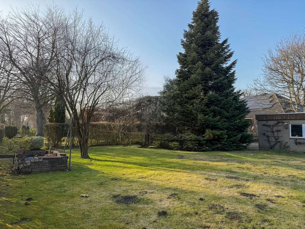 Thumbnail-Grundstück zu verkaufen in Pinneberg 570.000,00 € 979 m²