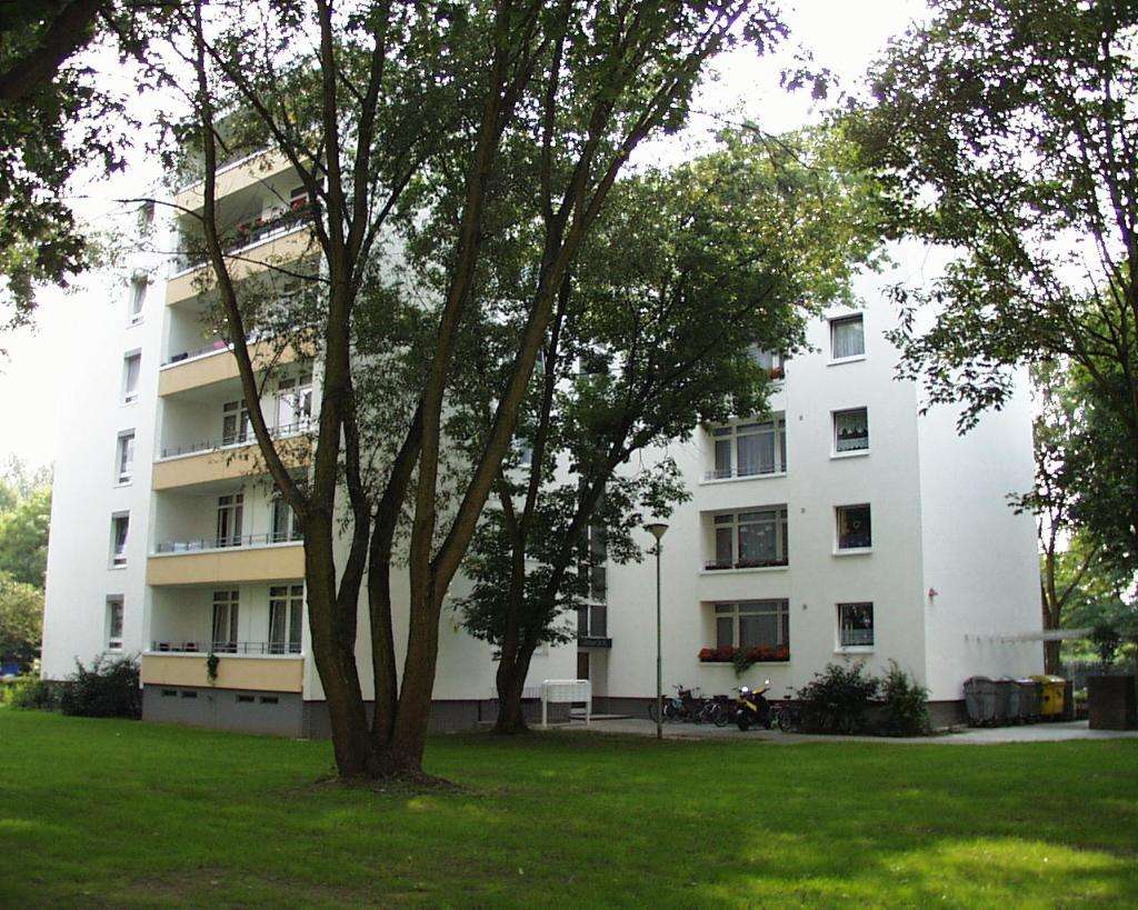 Thumbnail-Wohnung zum Mieten in Ratingen 904,00 € 78.99 m²