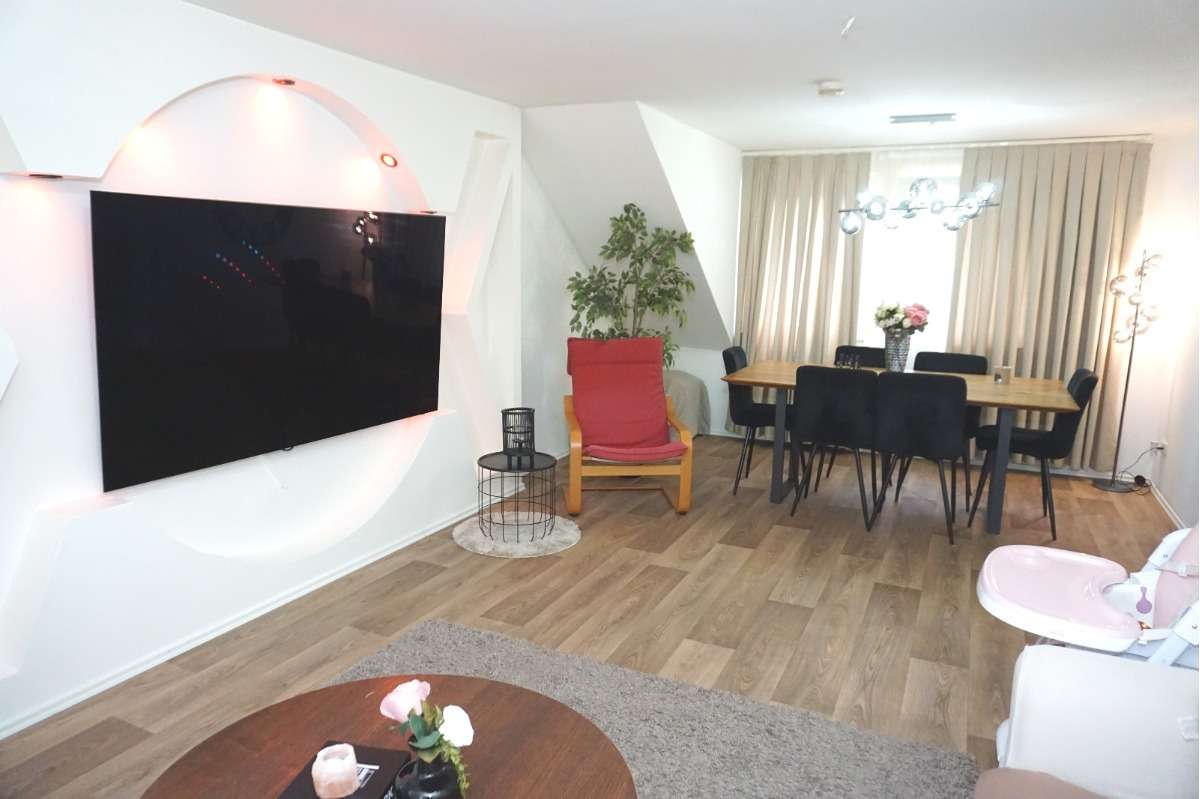 Thumbnail-Wohnung zum Kaufen in Essen 99.950,00 € 82 m²