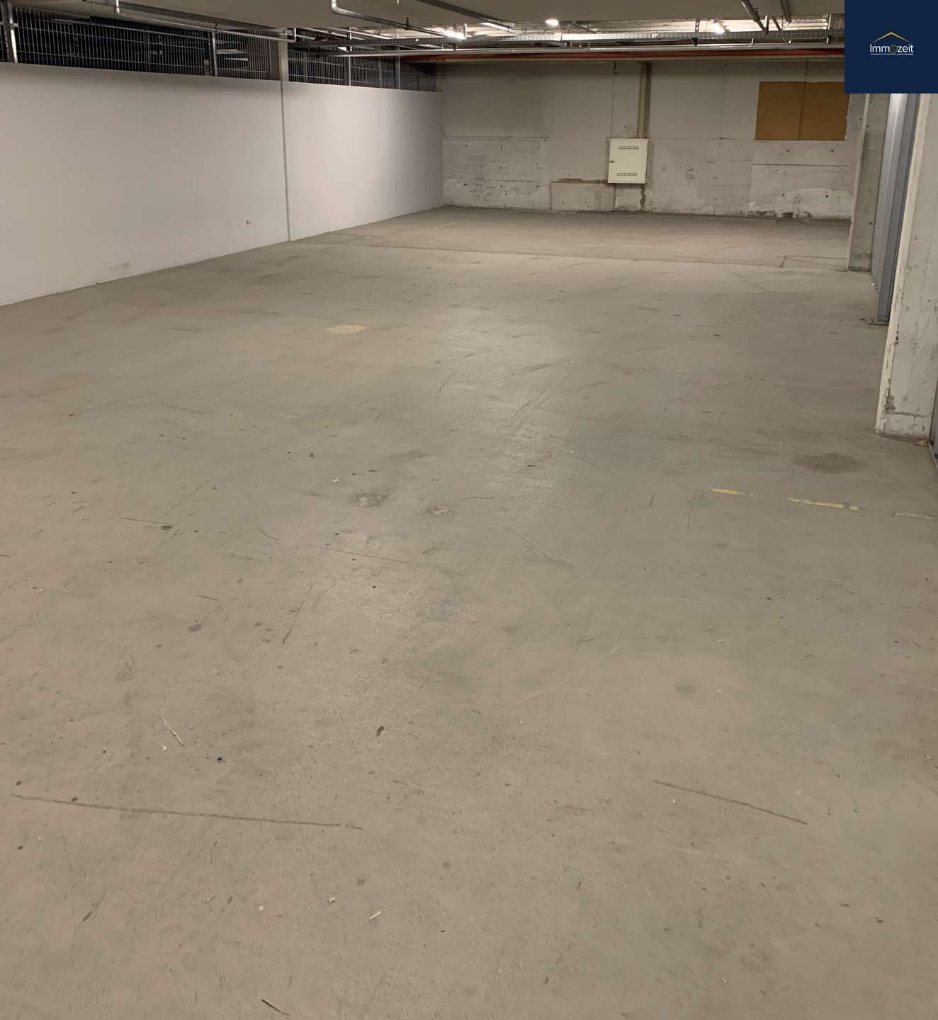 Thumbnail-Halle in Fellbach 1.675,00 € 130 m²
