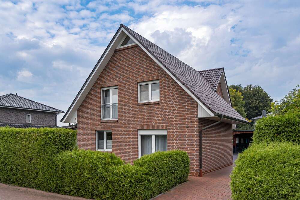 Thumbnail-Haus zum Kaufen in Barßel 440.000,00 € 221 m²