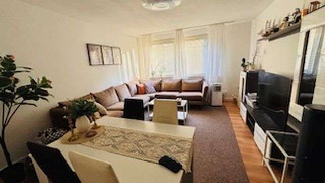 Thumbnail-Wohnung zum Mieten in Duisburg 365,00 € 48.85 m²
