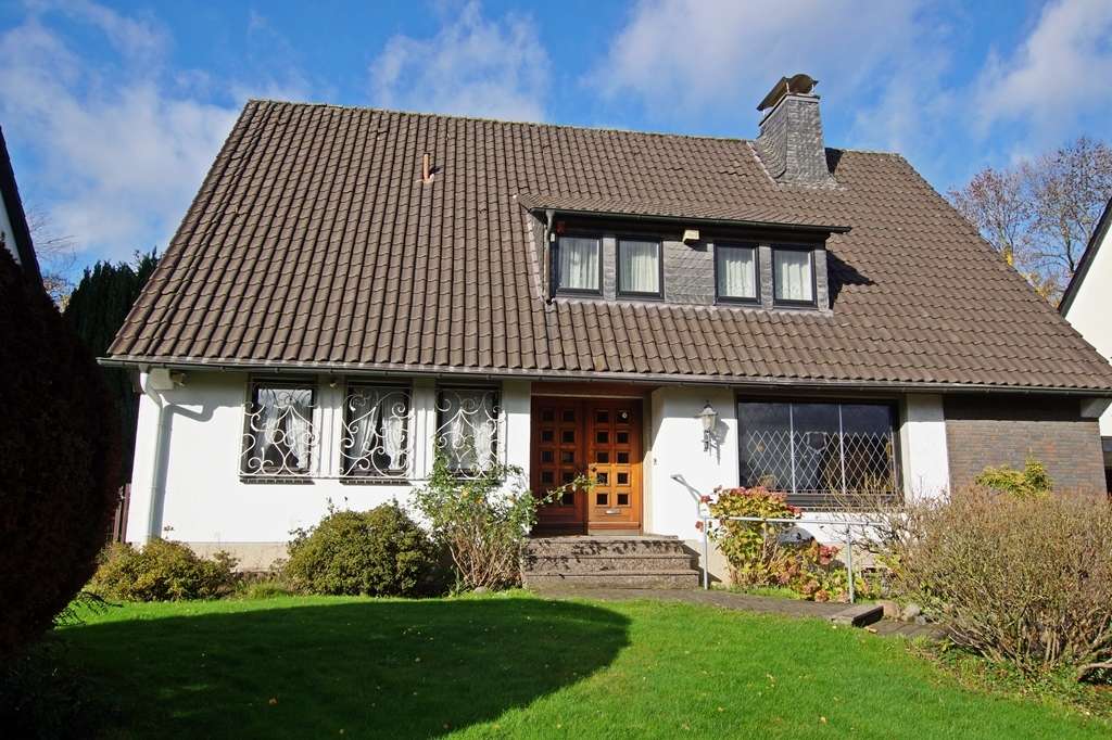 Thumbnail-Haus zum Kaufen in Heiligenhaus 598.000,00 € 209 m²