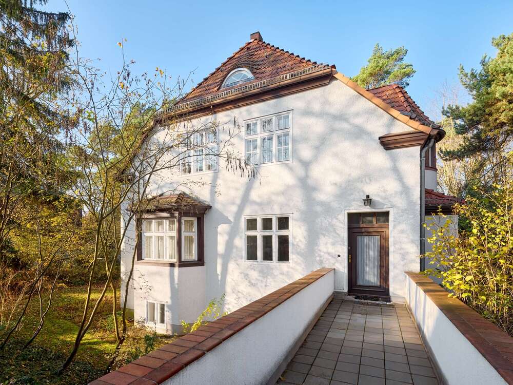 Thumbnail-Haus zum Kaufen in Berlin 2.400.000,00 € 251 m²