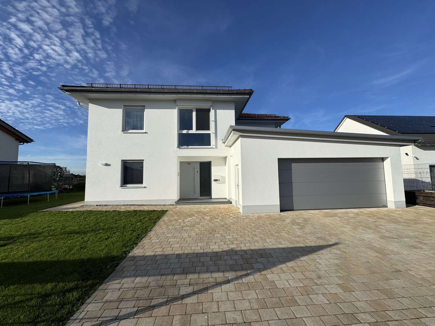 Thumbnail-Haus zum Kaufen in Laupheim 959.000,00 € 227 m²