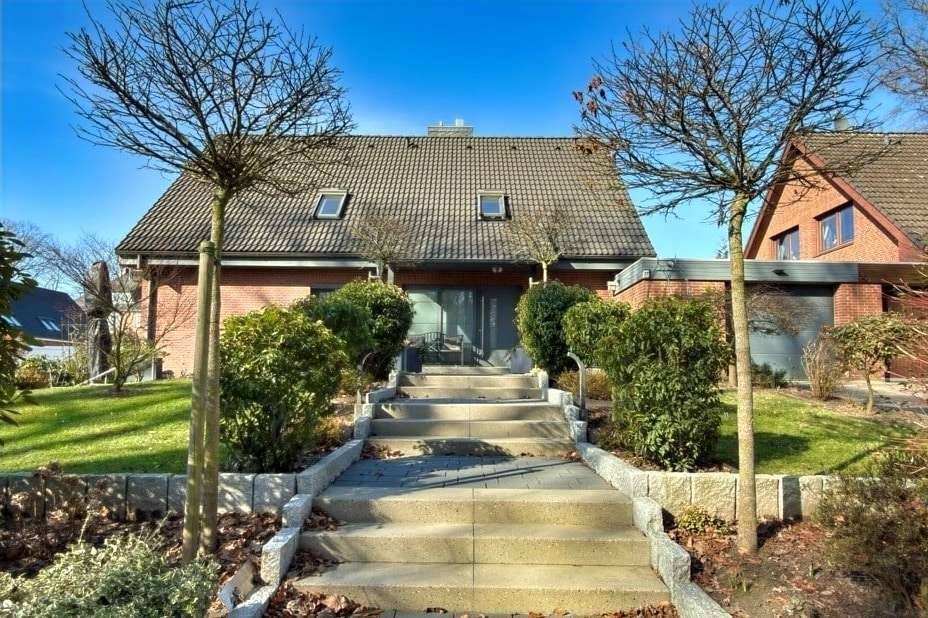 Thumbnail-Haus zum Kaufen in Seevetal 715.000,00 € 192.2 m²