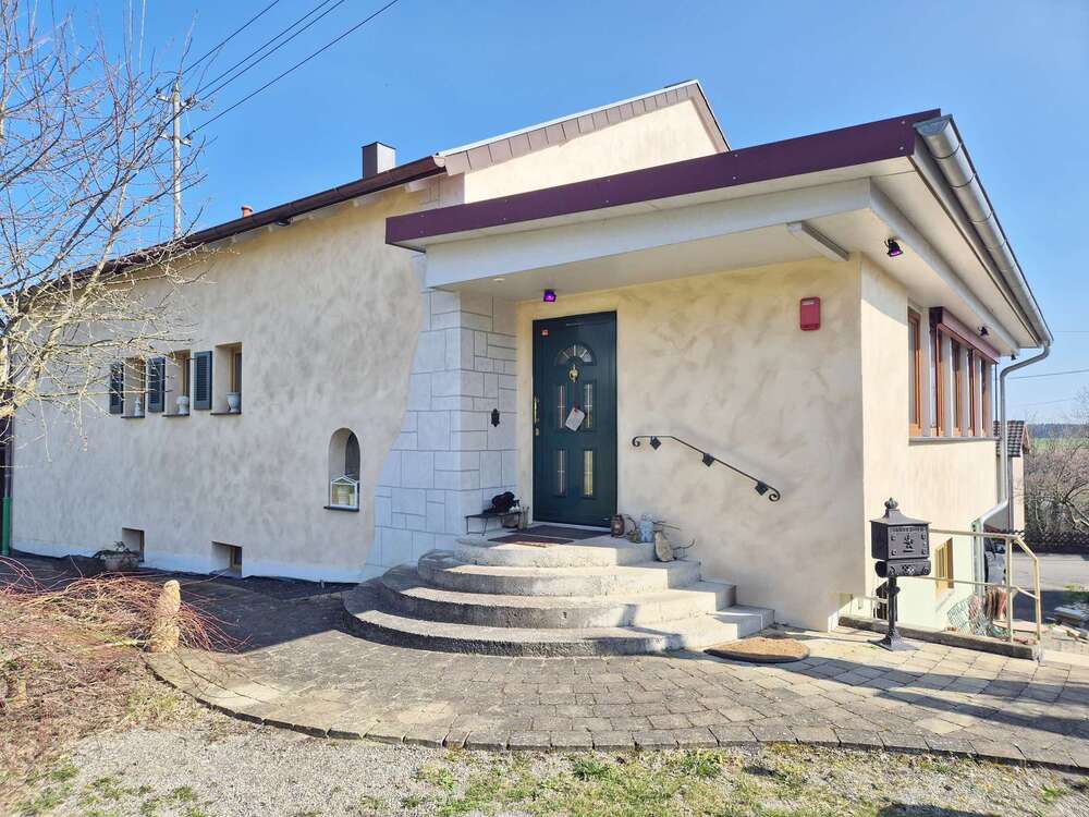 Thumbnail-Haus zum Kaufen in Bingen 379.000,00 € 240 m²